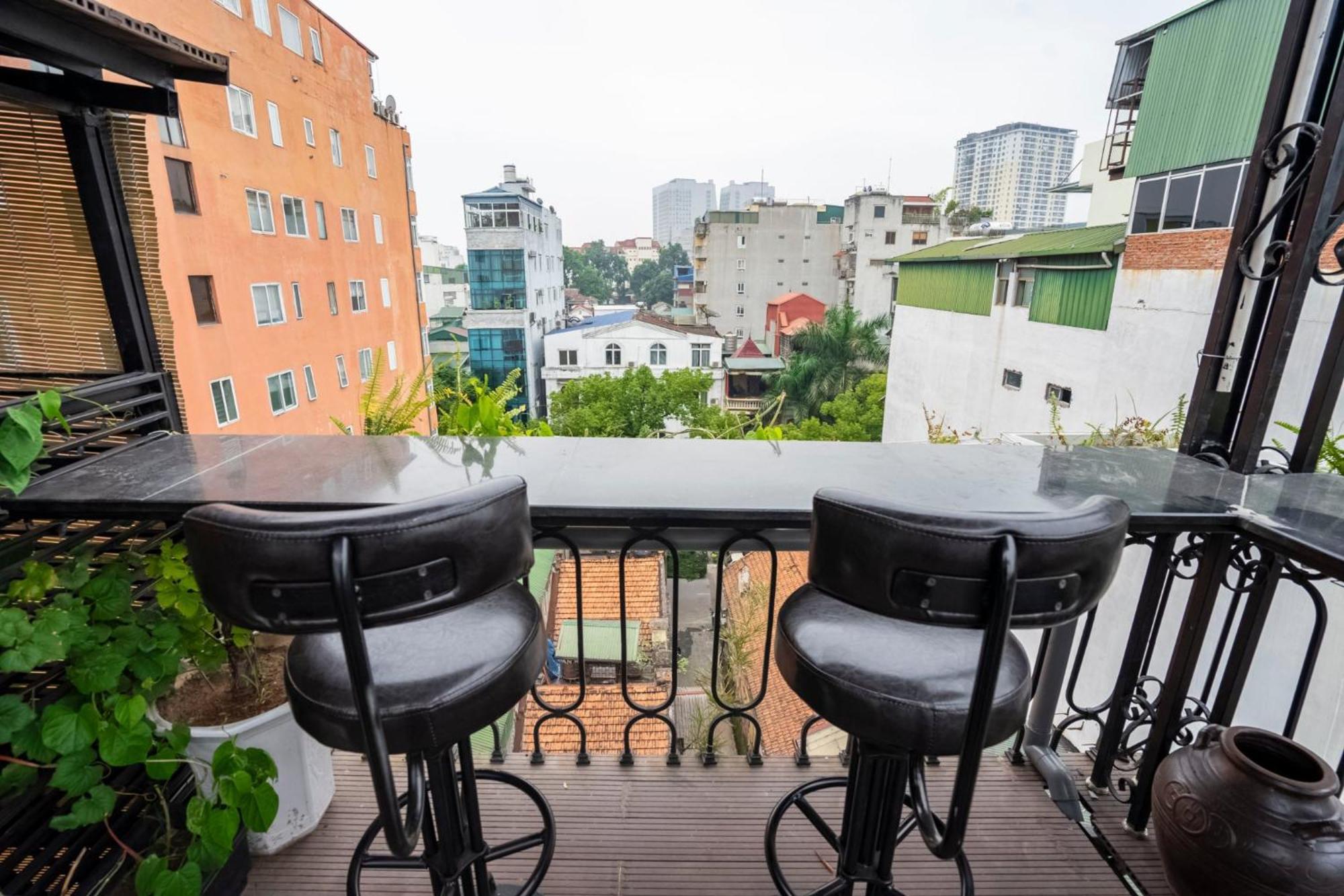 Hanoi Ben'S Apartment And Hotel - Pub 2 Esterno foto
